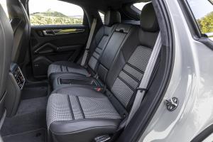 Porsche Cayenne GTS Coupe 2020 года  (WW)
